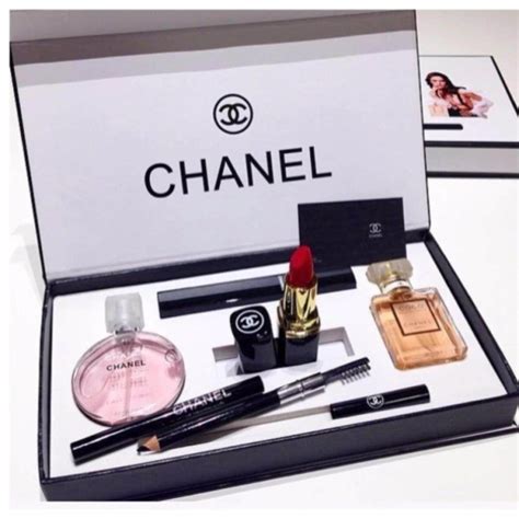 chanel ladies perfume gift set